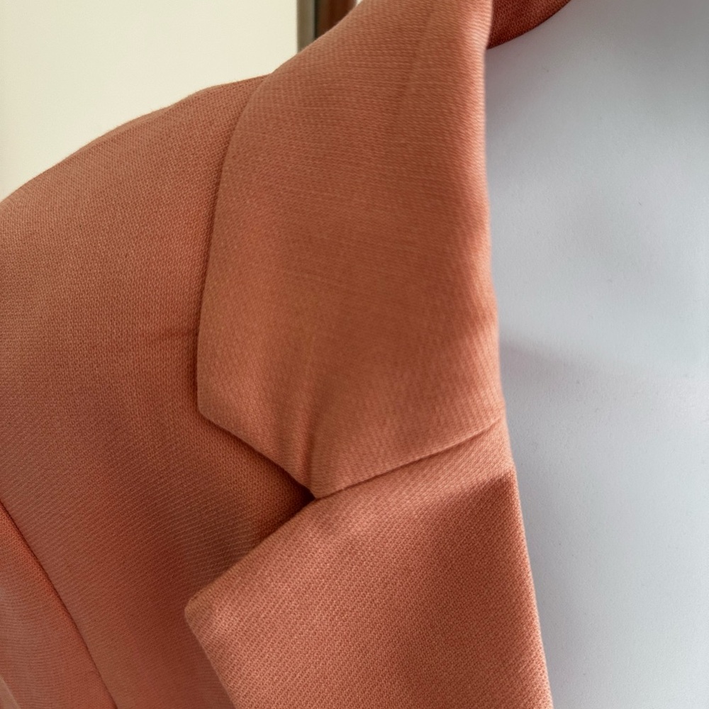 Zara Women's Blazer jacket in Warm Peach - Picture 12 of 15